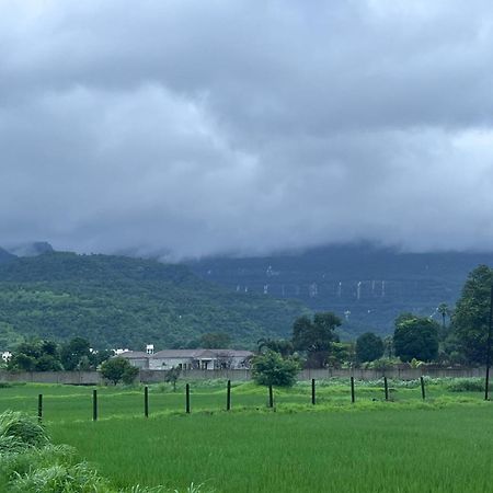 Sai Farm Otel Karjat Dış mekan fotoğraf